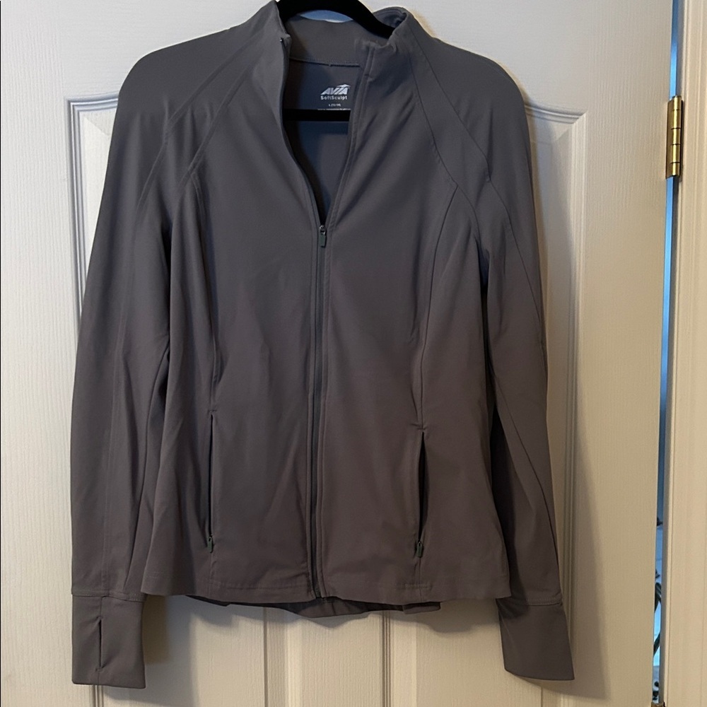 Avia SoftSculpt Gray Jacket size large